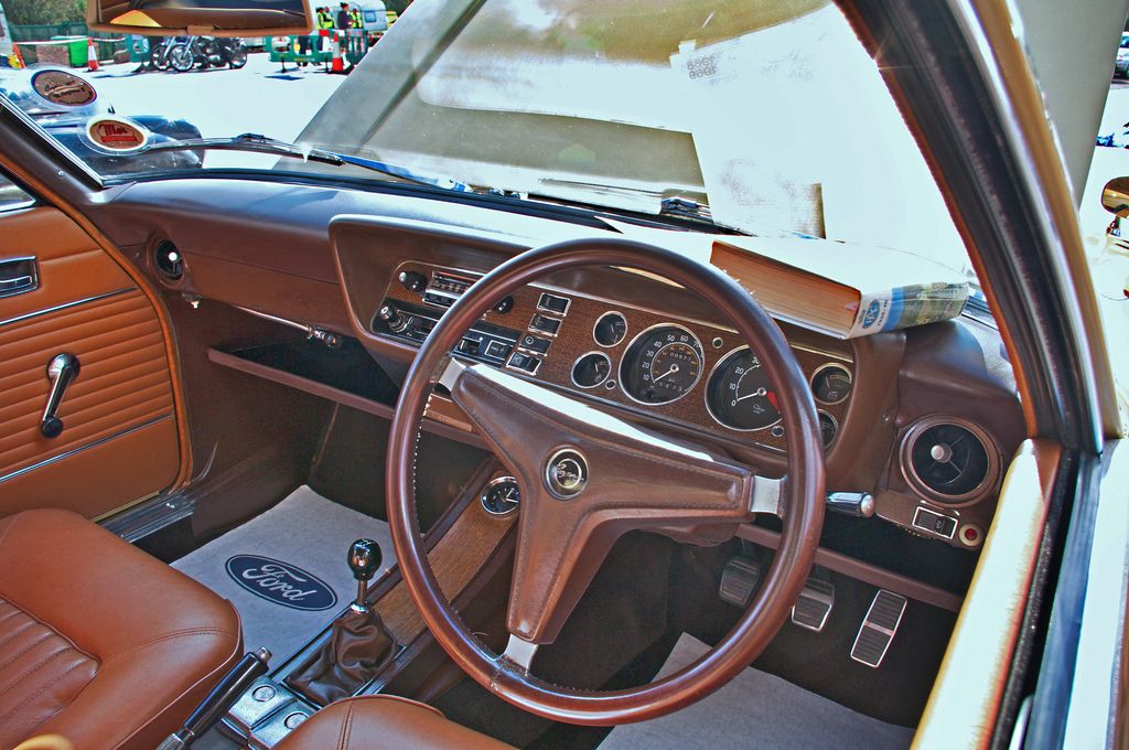 pic 1971 Ford Capri Interior