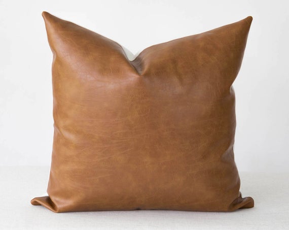 pic Cognac Leather Pillow