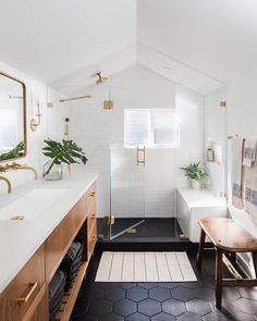 images Pinterest Black White And Wood Bathroom