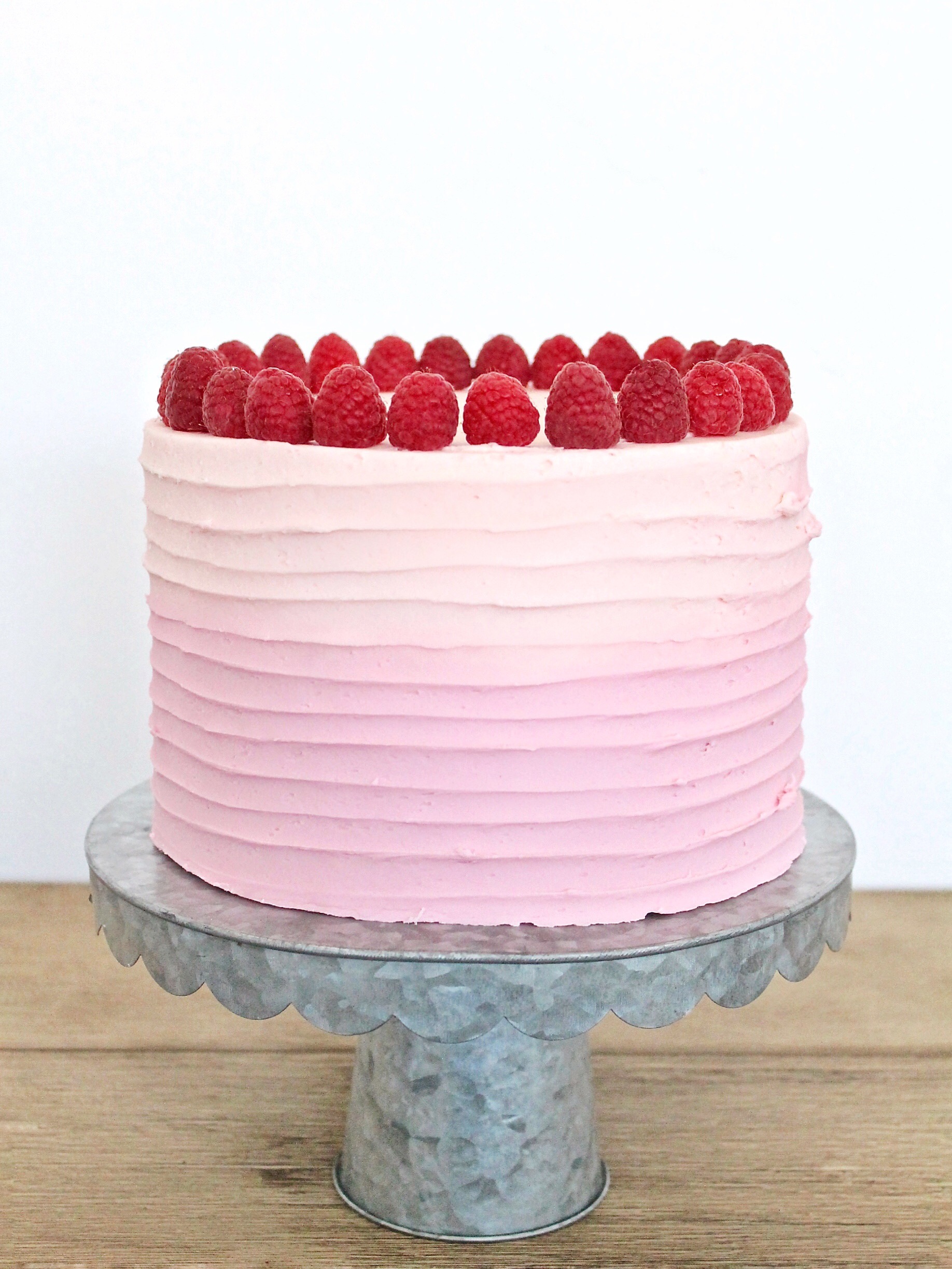 pix Raspberry Pink Velvet Cake