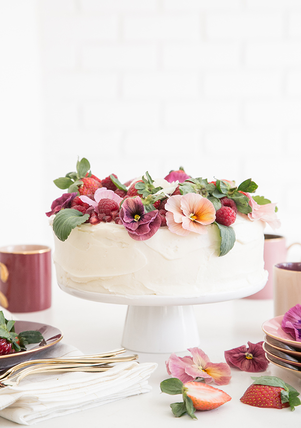 images Raspberry Pink Velvet Cake