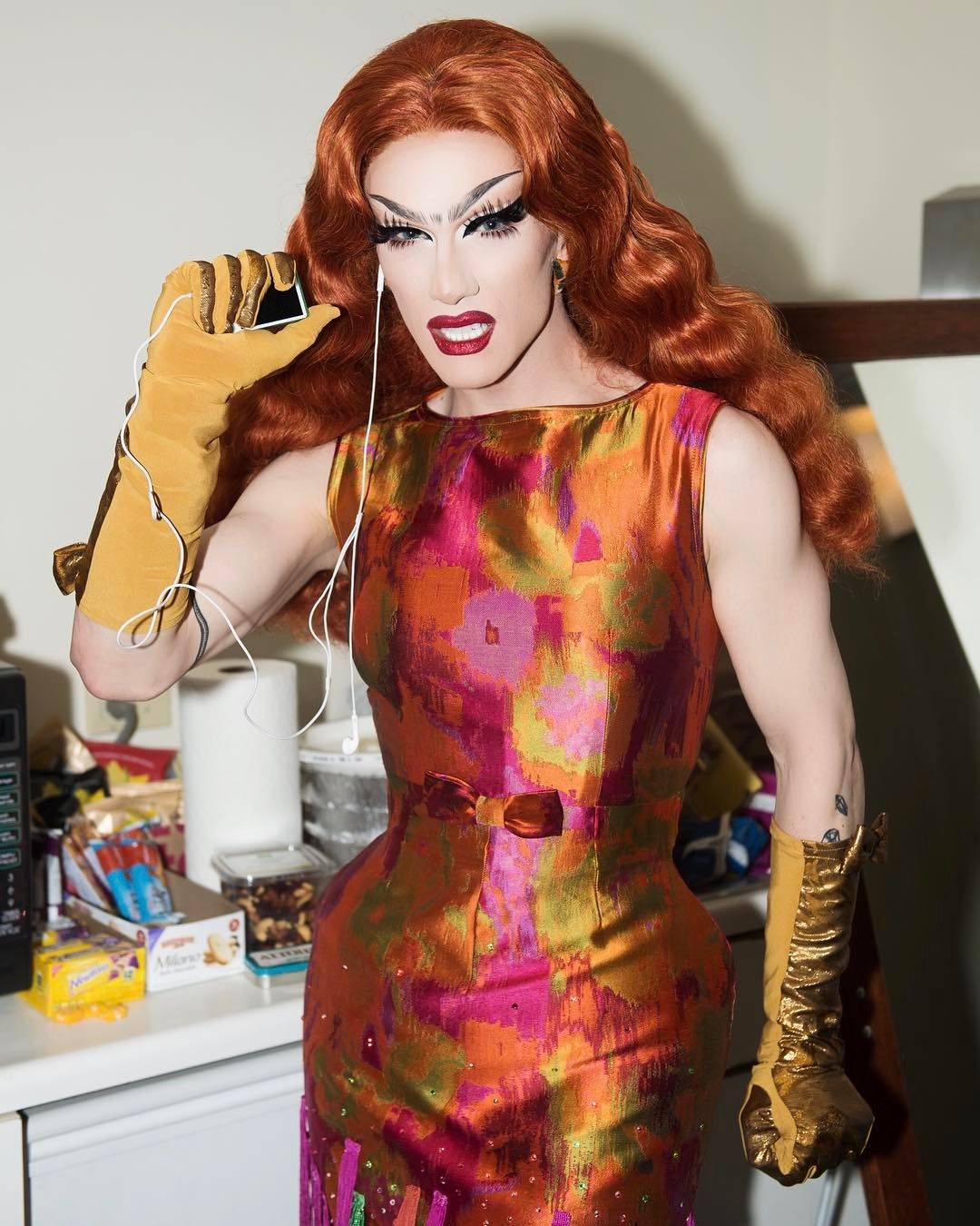 wallpapers Sasha Velour So Emotional Dress